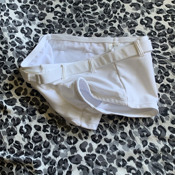 White spandex booty boy shorts Y2K yoga swim beach summer small - Picture 7 of 9